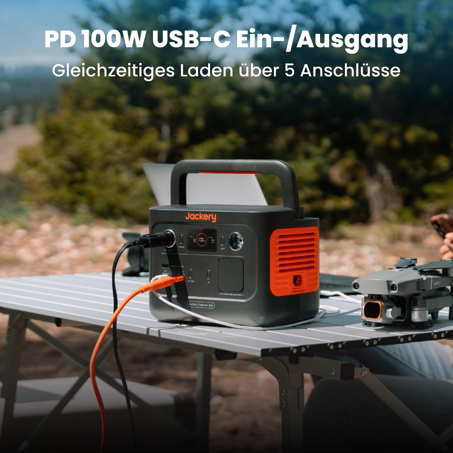 Jackery Explorer 240 v2 Tragbare Powerstation, 256Wh LiFePO4 Solargenerator mit 300W AC/100W USB-C Ausgang, Outdoor Generator für Camping, Reise, Notfall